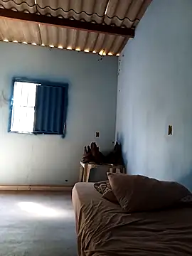 Snapshot of lele9457 chatting on 03.20.25 lele9457 online show from 03.20.25