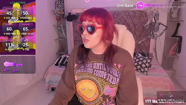 Sarah-Stoner online show from 11.04.25