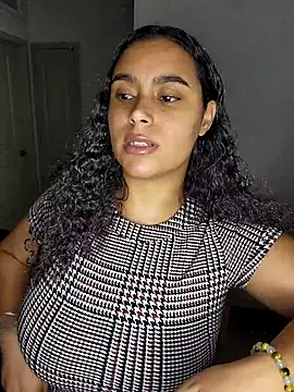 cinnaminnie online show from 01.06.26