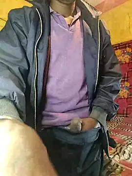 Snapshot of Hunter_boy9 chatting on 12.18.25 Hunter boy9 online show from 12.18.25