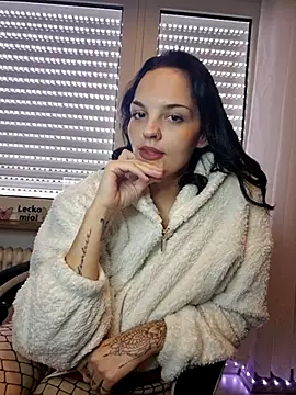 Snapshot of Jujuicy_97 chatting on 02.26.25 Jujuicy 97 online show from 02.26.25