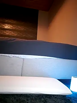 Snapshot of Jujuicy_97 chatting on 03.16.25 Jujuicy 97 online show from 03.16.25