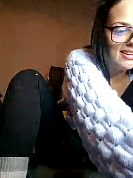 Snapshot of Jujuicy_97 chatting on 03.18.25 Jujuicy 97 online show from 03.18.25