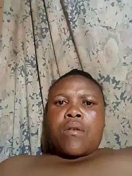 chubbyfreakyy1 online show from 12.17.25