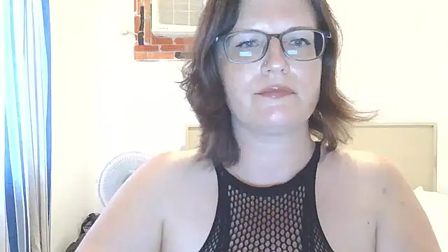 CrimsonMistress online show from 05.09.26