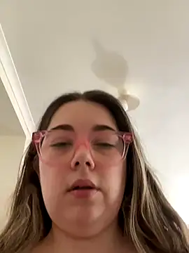 brooklynivy online show from 10.14.25