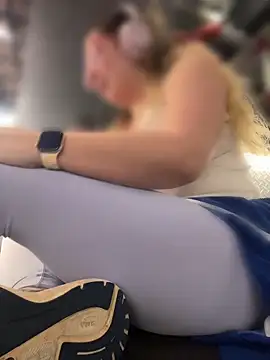 brooklynivy online show from 04.21.26