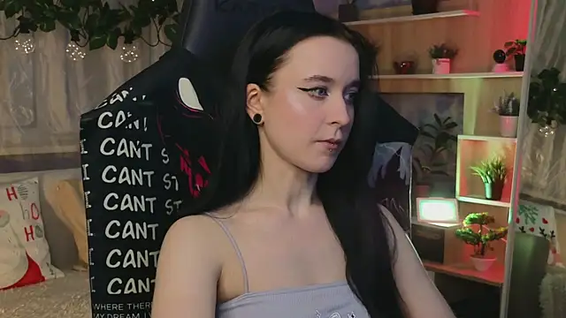 KiraLiLime online show from 03.05.25