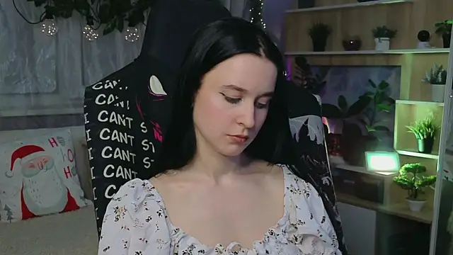 KiraLiLime online show from 03.13.25