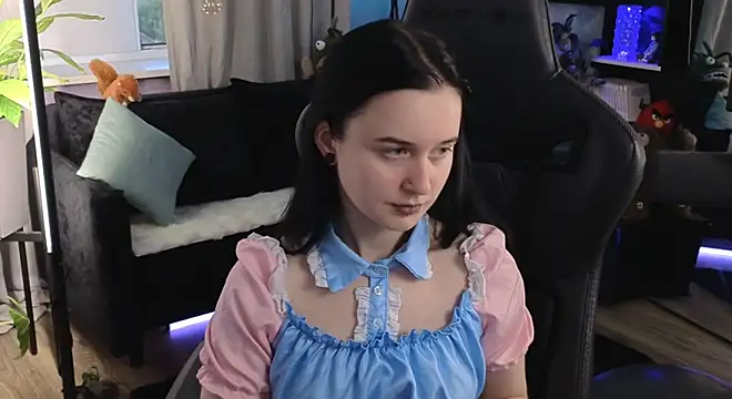 Snapshot of KiraLiLime chatting on 07.25.26 KiraLiLime online show from 07.25.26