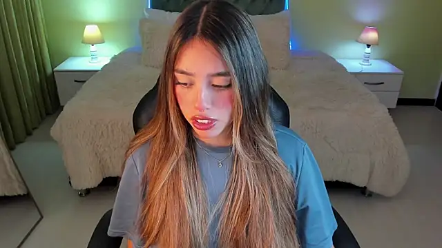 Snapshot of _Charlotte_evans_1 chatting on 03.08.26 Charlotte evans 1 online show from 03.08.26