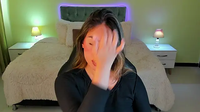 Snapshot of _Charlotte_evans_1 chatting on 03.20.26 Charlotte evans 1 online show from 03.20.26