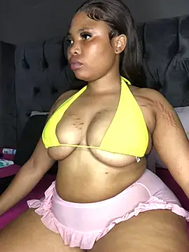 Anaelle24 online show from 01.27.25