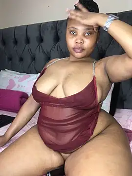 Snapshot of Anaelle24 chatting on 02.26.26 Anaelle24 online show from 02.26.26