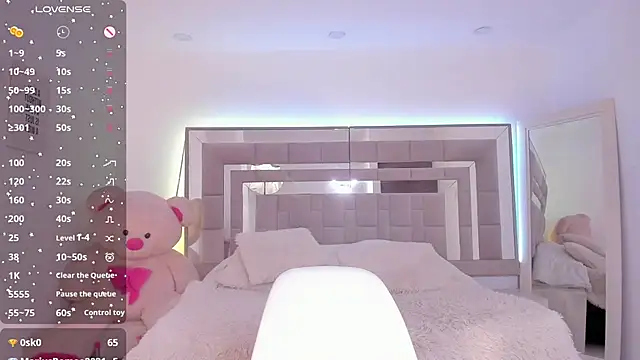 Snapshot of Keisha_west chatting on 01.30.25 Keisha west online show from 01.30.25