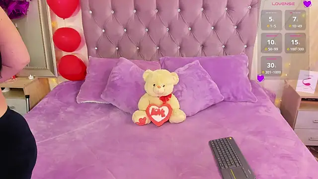 Kharla Marin online show from 03.05.25