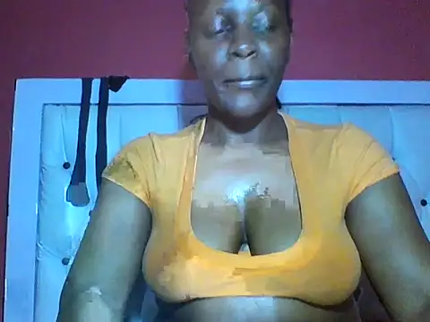 Snapshot of Sweet-piie chatting on 11.12.25 Sweet-piie online show from 11.12.25