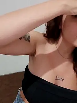 Sweet-diamondxxx online show from 02.07.25