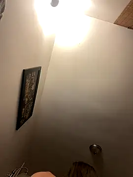 Snapshot of kikiwonderbar chatting on 12.01.24 kikiwonderbar online show from 12.01.24