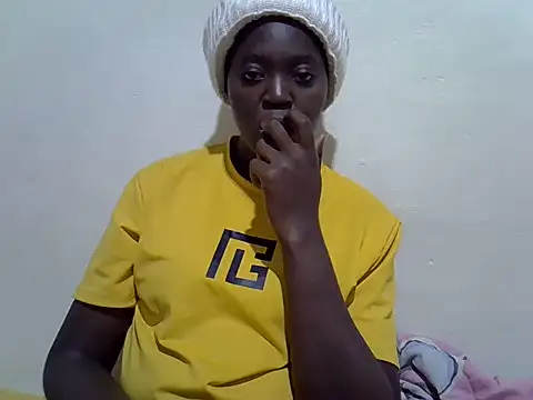 pretty tallgirl online show from 06.24.26