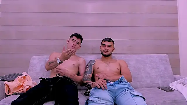 hot day online show from 02.02.25