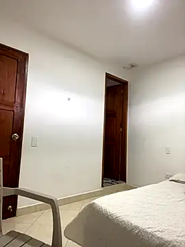 Im Amelia online show from 10.08.25