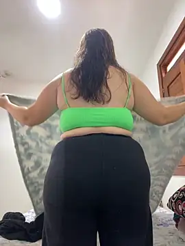 Im Amelia online show from 11.05.25