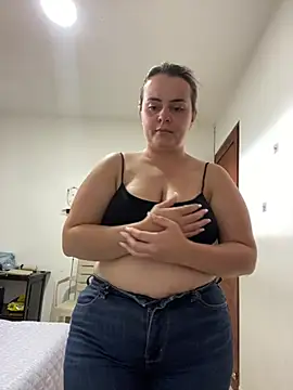 Im Amelia online show from 05.06.26