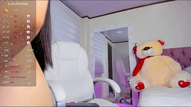 Snapshot of isaa_19 chatting on 03.14.25 isaa 19 online show from 03.14.25