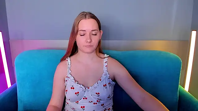 AlinaVice online show from 03.12.25