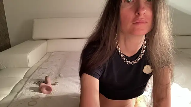 sexyLolia11 online show from 09.12.25