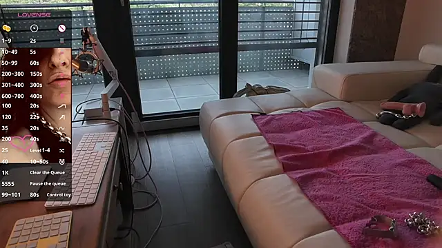 sexyLolia11 online show from 07.06.26