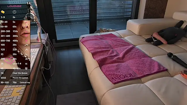 sexyLolia11 online show from 07.25.26