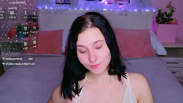 SarahStanley online show from 11.27.25