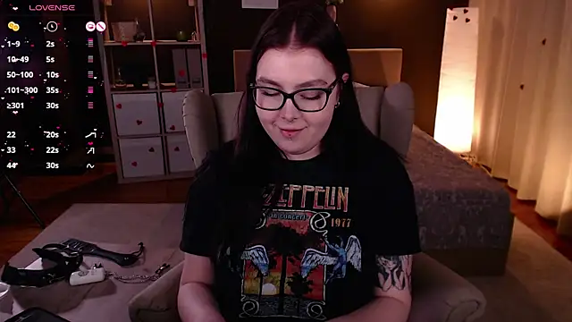 Arizonaa Muse online show from 02.21.25