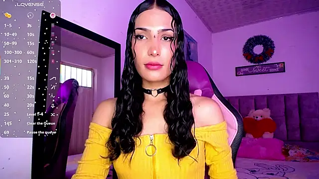 Lanna hott  online show from 07.07.26