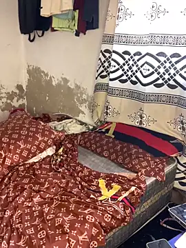 Snapshot of bad-boy-2002 chatting on 01.10.25 bad-boy-2002 online show from 01.10.25