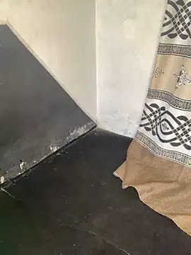 Snapshot of bad-boy-2002 chatting on 02.05.25 bad-boy-2002 online show from 02.05.25