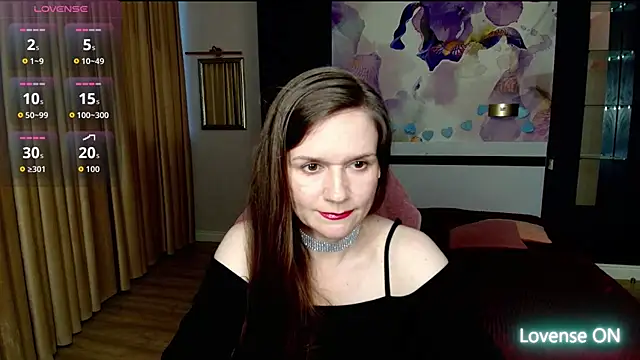 Snapshot of AriaGray chatting on 07.15.26 AriaGray online show from 07.15.26