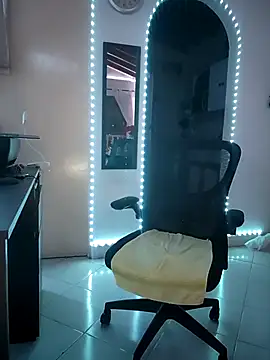 Snapshot of AbbyBaker222 chatting on 09.22.25 AbbyBaker222 online show from 09.22.25