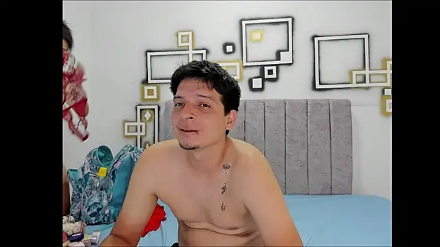 Snapshot of FerneyManti chatting on 10.25.25 FerneyManti online show from 10.25.25