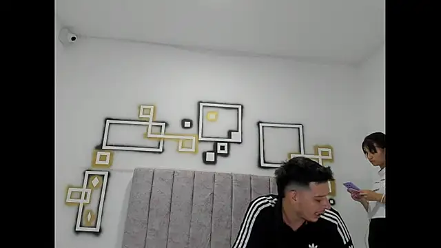 Snapshot of FerneyManti chatting on 11.14.25 FerneyManti online show from 11.14.25