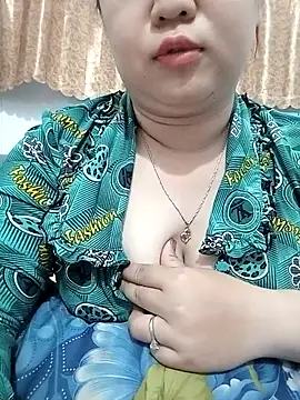 VyOanh2K online show from 10.19.25