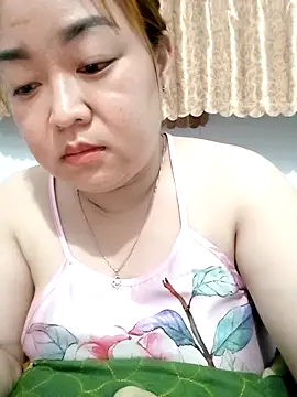 VyOanh2K online show from 11.21.25