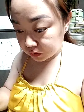 VyOanh2K online show from 03.10.26