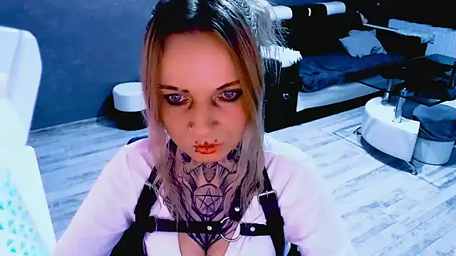 InesGold online show from 02.04.26