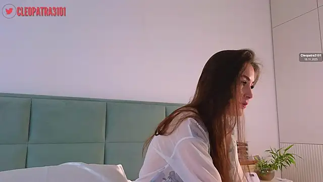 Snapshot of Cleopatra3101 chatting on 11.18.25 Cleopatra3101 online show from 11.18.25