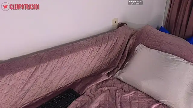 Snapshot of Cleopatra3101 chatting on 11.26.25 Cleopatra3101 online show from 11.26.25