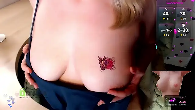 Snapshot of _-Luna-_ chatting on 03.14.26 -Luna- online show from 03.14.26