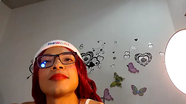 Snapshot of KristalTsXXX chatting on 12.12.24 KristalTsXXX online show from 12.12.24